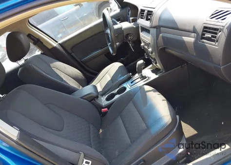 2012 Ford Fusion Se z USA, uszkodzony, nr VIN 3FAHP0HA5CR121001